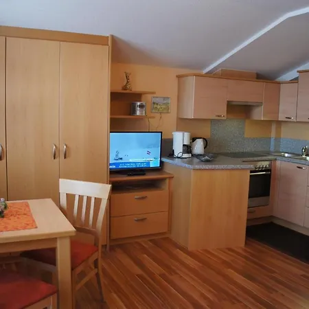 Apartment Kurz,