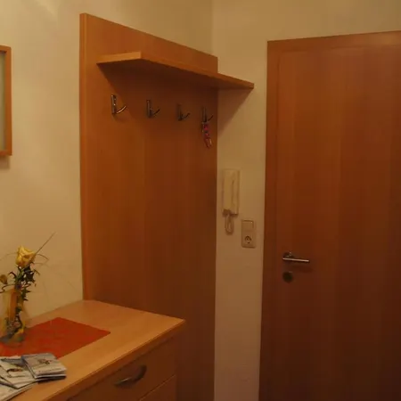 Apartment Kurz,